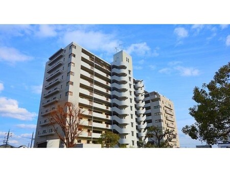 グランデュール鴨川テルス3番館外観写真