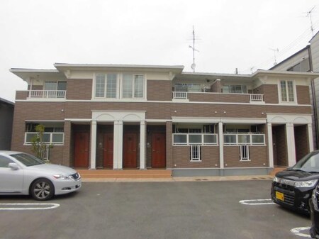 グランロリエ外観写真