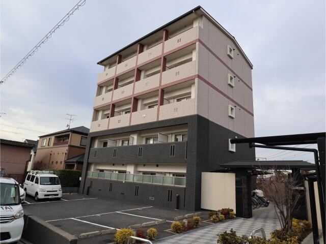 物件外観写真3　(外観　斜め横)