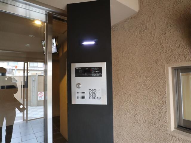 物件外観写真12　(オートロック)