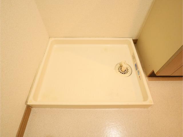 物件内観写真9　(洗濯パン)