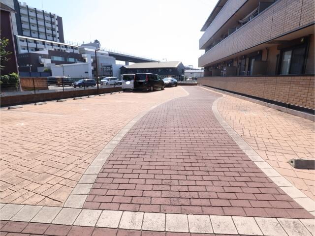 物件外観写真6　(駐車場有！！)