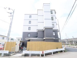 Latour 京外観写真