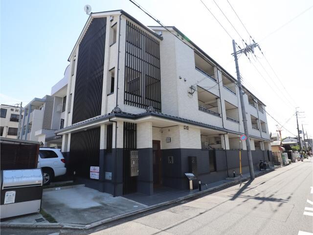 フェリーチェの物件外観写真