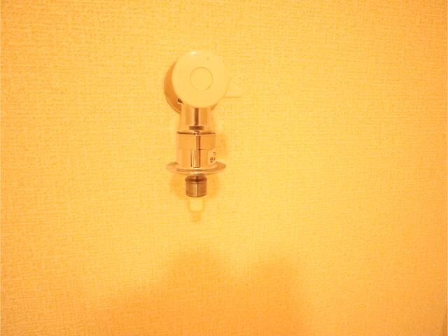 物件内観写真10　(洗濯水栓)