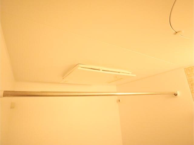 物件内観写真13　(浴室乾燥機)