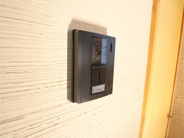 建物設備(カメラ付きインターホン)