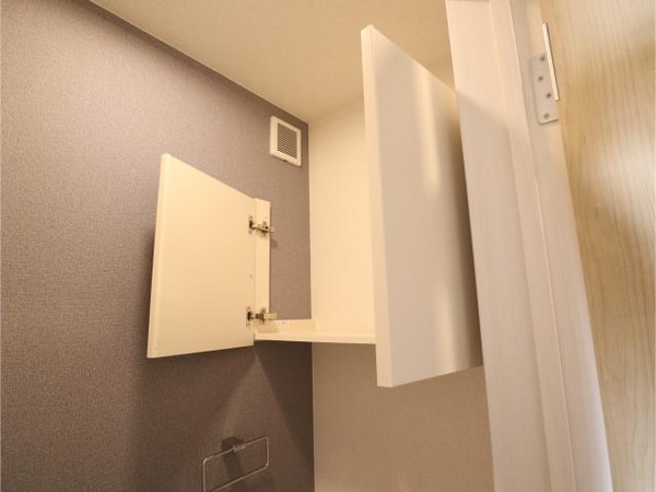 トイレ(トイレ収納棚)