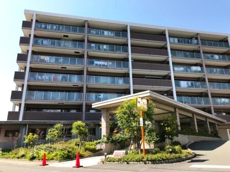 ベリスタ京都山科外観写真