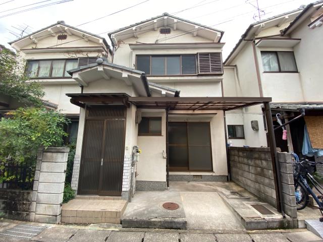 醍醐上山口町13-16貸家
