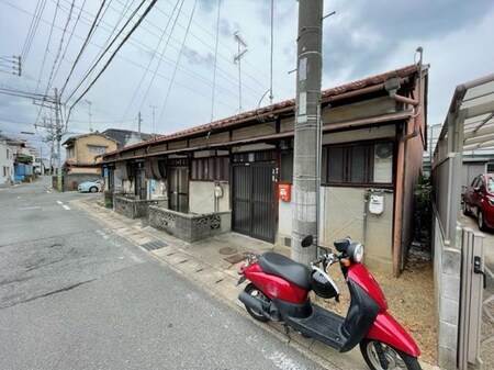 向島二ノ丸町75貸家(マルヘイ　75貸家)外観写真