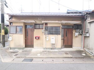 山田(中島町79-1)貸家外観写真
