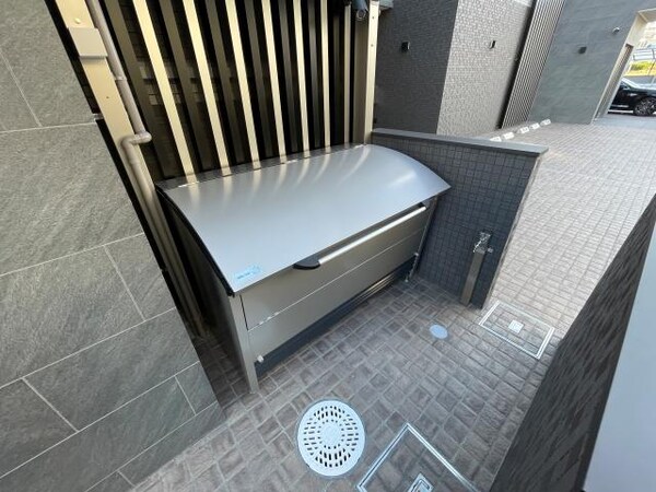 建物設備(専用ごみ置き場)