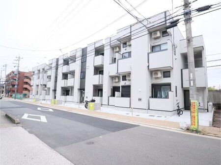 アルブル城南外観写真