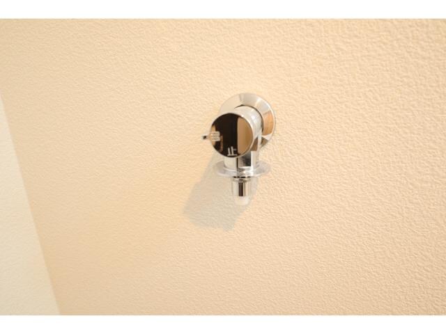 物件内観写真12　(洗濯水栓)