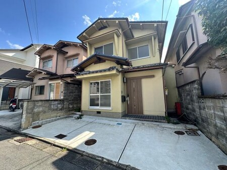 深草大亀谷内膳町10-31貸家外観写真
