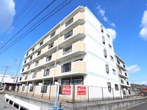 大和路線・関西本線 王寺駅 5階建 築28年の外観写真