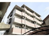 大和路線・関西本線 法隆寺駅 5階建 築32年の外観写真