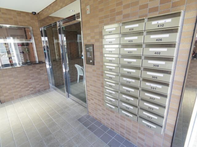 建物設備(集合郵便受け)