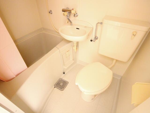 バス／シャワールーム等