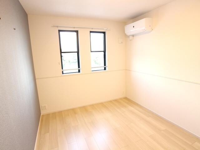 志都美駅 徒歩15分 2階の居室