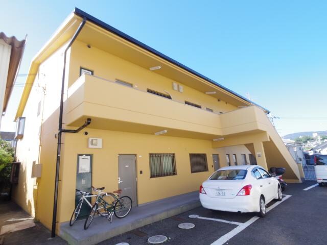 富雄駅 徒歩8分 2階の外観