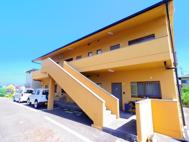 富雄駅 徒歩8分 2階の外観