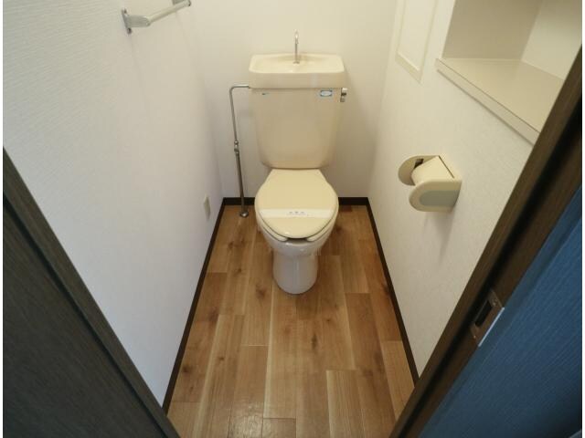 富雄駅 徒歩1分 5階のトイレ