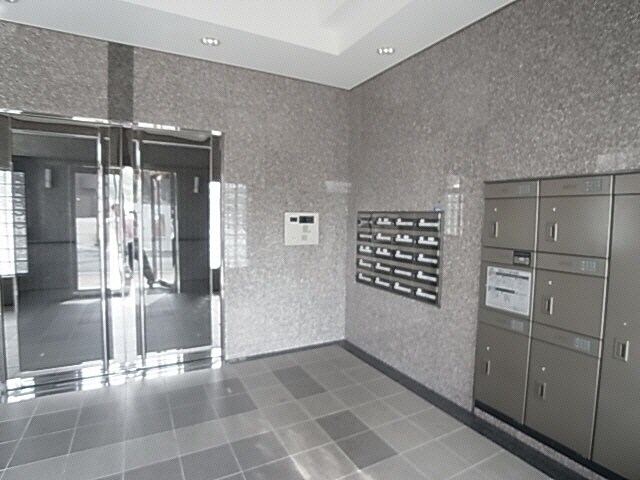 学園前駅 バス12分　松陽台2丁目下車：停歩3分 1階の建物設備