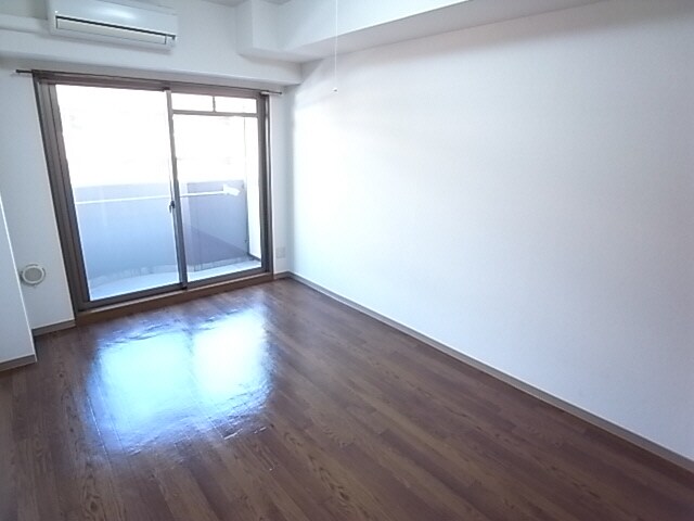 富雄駅 徒歩5分 2階の居室