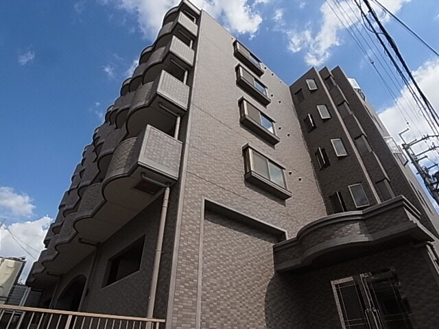 富雄駅 徒歩5分 2階の外観