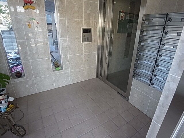 富雄駅 徒歩4分 1階の建物設備