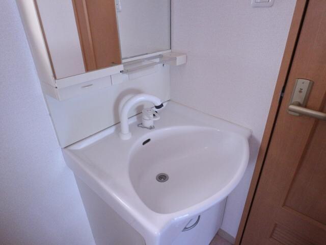 富雄駅 徒歩4分 1階の洗面・脱衣所