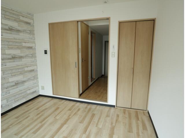 富雄駅 徒歩4分 2階の居室