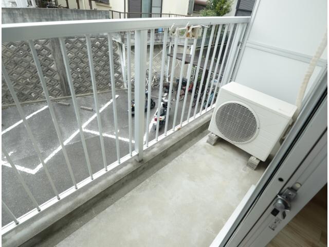 富雄駅 徒歩4分 2階のベランダ・バルコニー・庭