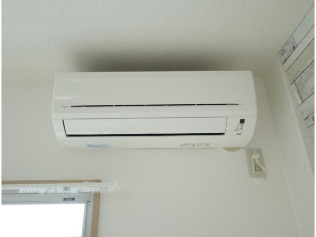 富雄駅 徒歩4分 2階の空調設備