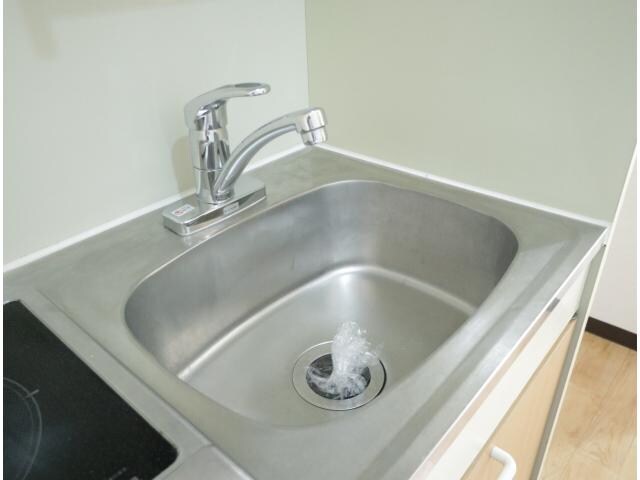 富雄駅 徒歩4分 2階のキッチン