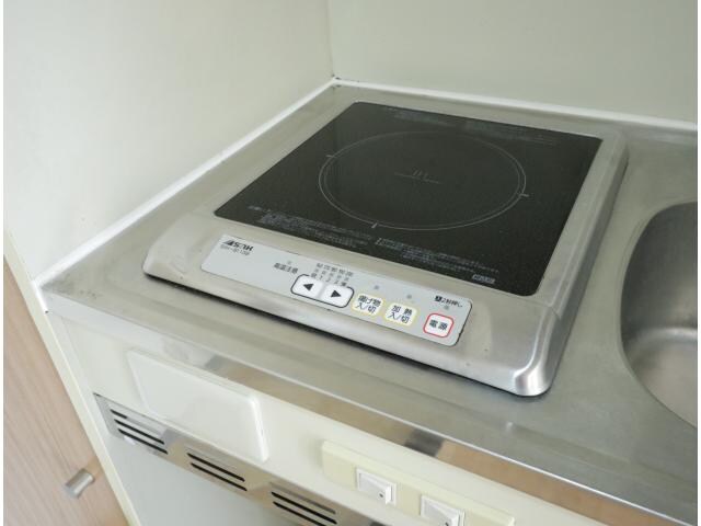 富雄駅 徒歩4分 2階のキッチン