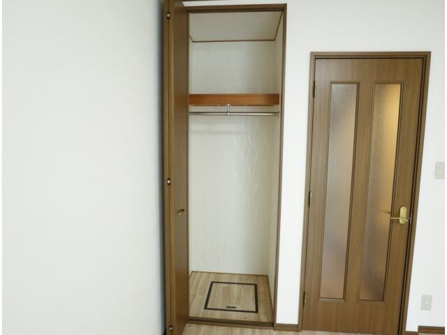 富雄駅 徒歩4分 1階の収納