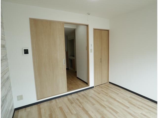 富雄駅 徒歩4分 2階の居室