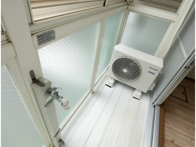 富雄駅 徒歩4分 1階のベランダ・バルコニー・庭