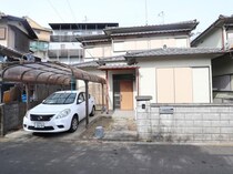 近鉄難波線・奈良線 富雄駅 2階建 築44年の外観写真