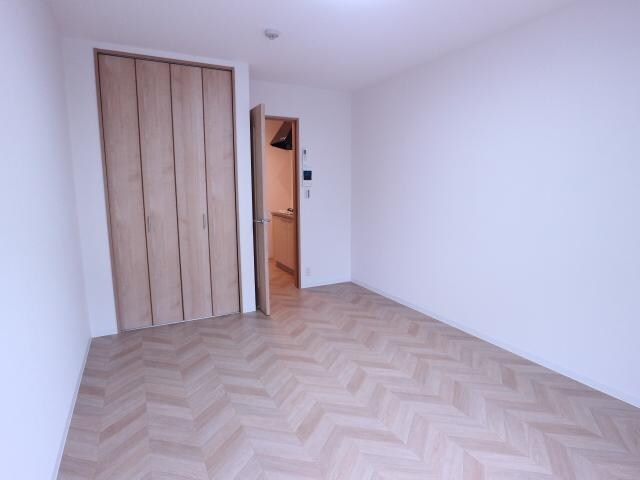 富雄駅 徒歩3分 2階の居室