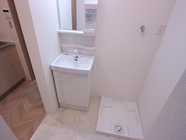 富雄駅 徒歩3分 2階の洗面・脱衣所