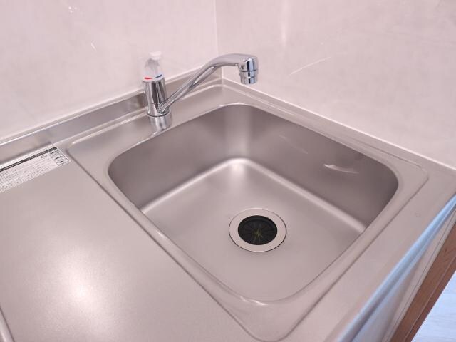 富雄駅 徒歩3分 2階のキッチン