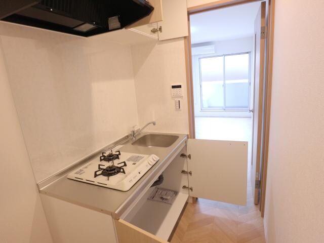 富雄駅 徒歩3分 2階のキッチン