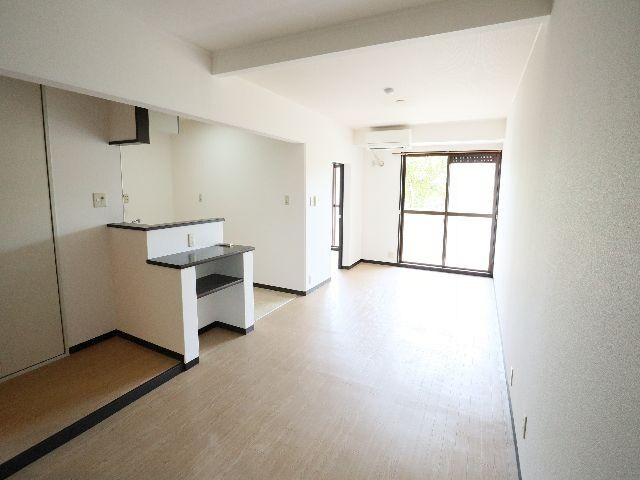 生駒駅 バス7分　松美台下車：停歩1分 1階の居室