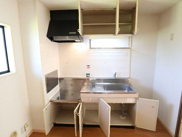 奈良県生駒市西松ケ丘 ハイツ 1階のキッチン