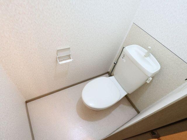 生駒駅 徒歩10分 1階のトイレ