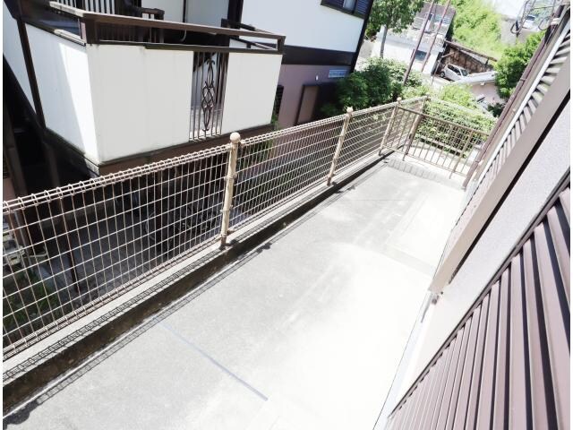 奈良県生駒市東旭ケ丘 ハイツ 1階のベランダ・バルコニー・庭